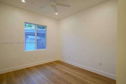 112 NW 24th Ct, Miami FL - photo 14 of 24
