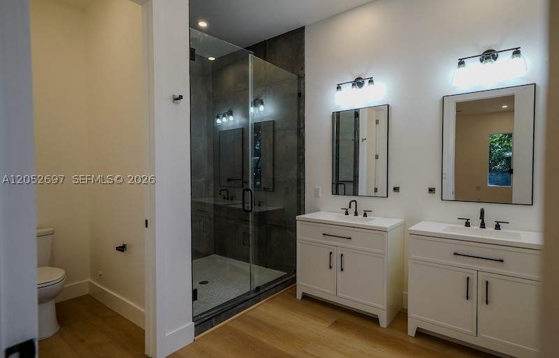 4 bedroom SingleFamilyResidence at 112 NW 24th Ct, Glenroyal Sub, Miami — photo 5