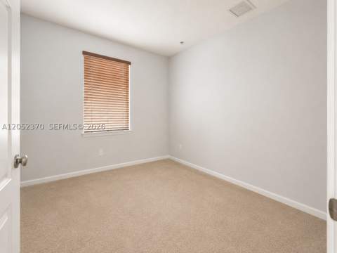 1030 NE 37th Ave, Homestead FL - photo 17 of 28