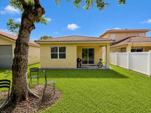 1030 NE 37th Ave, Homestead FL - photo 24 of 28