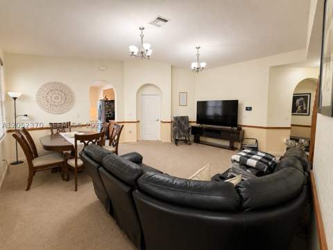 1030 NE 37th Ave, Homestead FL - photo 6 of 28