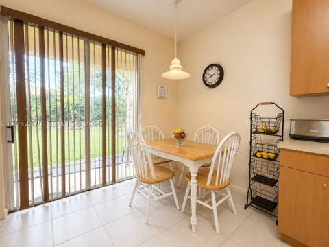1030 NE 37th Ave, Homestead FL - photo 9 of 28