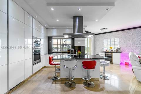 10700 NW 66th St 407, Doral FL - photo 10 of 50
