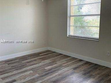 2 bedroom Condominium at 10000 NW 80th Ct 2423, Samari Lake East Condo, Hialeah Gardens — photo 2