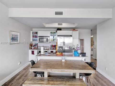 888 Biscayne Blvd 309, Miami FL - photo 8 of 44