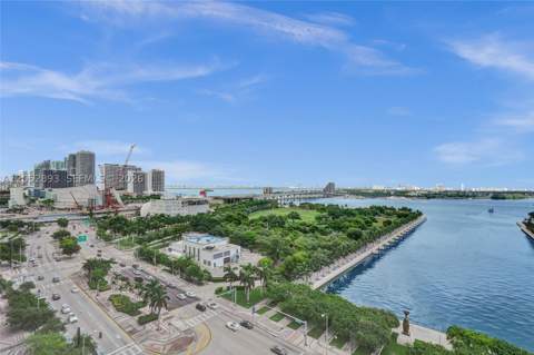 888 Biscayne Blvd 509, Miami FL - photo 21 of 32