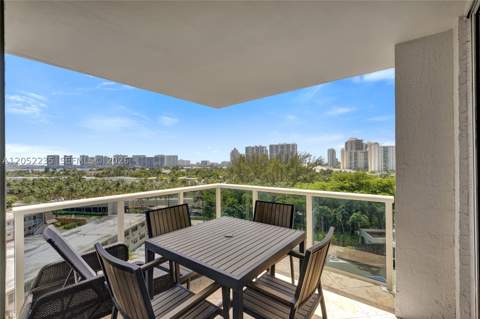 19111 Collins Ave 607, Sunny Isles Beach FL - photo 12 of 53