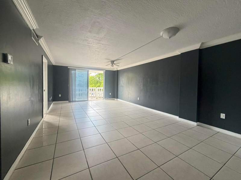 2 bedroom Condominium at 15600 NW 7th Avenue 303, Parkway Towers Bldg 1 Cond, Miami — photo 3