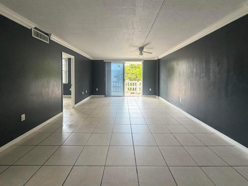2 bedroom Condominium at 15600 NW 7th Avenue 303, Parkway Towers Bldg 1 Cond, Miami — photo 4