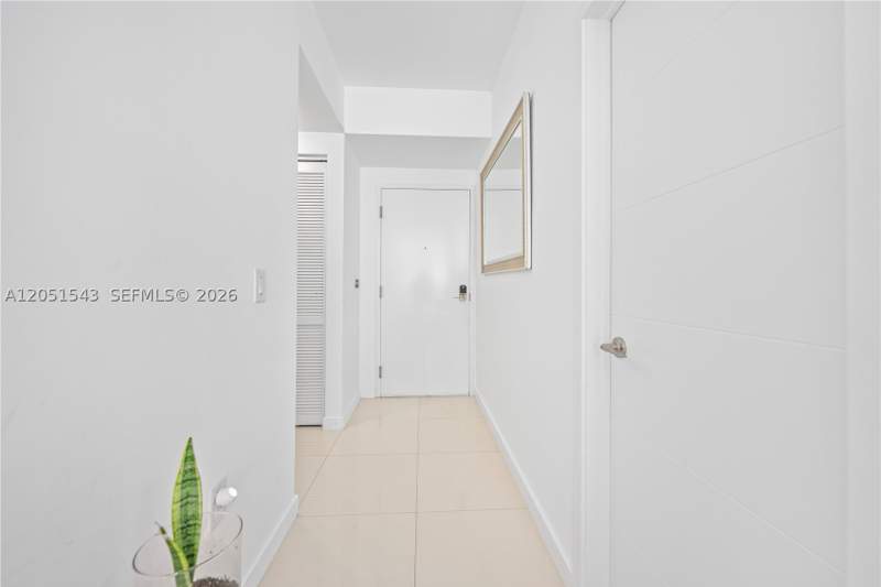 1 bedroom Condominium at 7751 NW 107th Ave 422, Grand Bay Commons South, Doral — photo 3