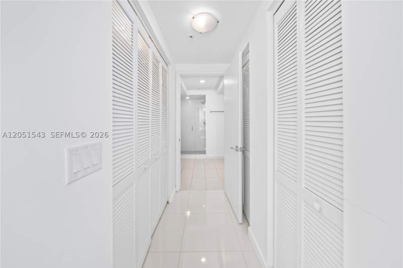1 bedroom Condominium at 7751 NW 107th Ave 422, Grand Bay Commons South, Doral — photo 4