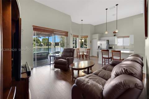 2002 SE 17th Ave, Homestead FL - photo 14 of 48