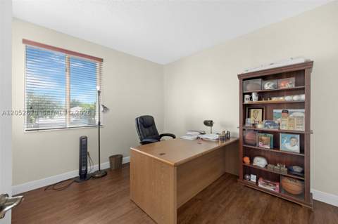 2002 SE 17th Ave, Homestead FL - photo 24 of 48