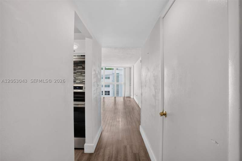 1 bedroom Condominium at 1228 West Ave 1405, Bayview Terr Condo, Miami Beach — photo 5
