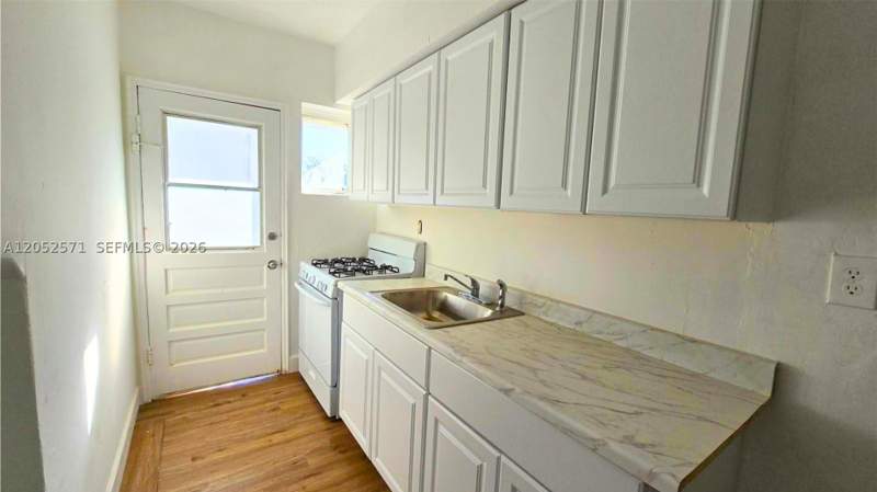 1 bedroom Condominium at 660 84th St 39, Winds Of Nobe Condo, Miami Beach — photo 2