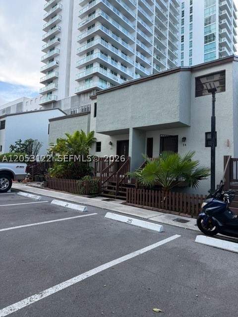 2 bedroom Townhouse at 1901 NW S River Dr 22C, River Club Townhouse Cond, Miami — photo 2