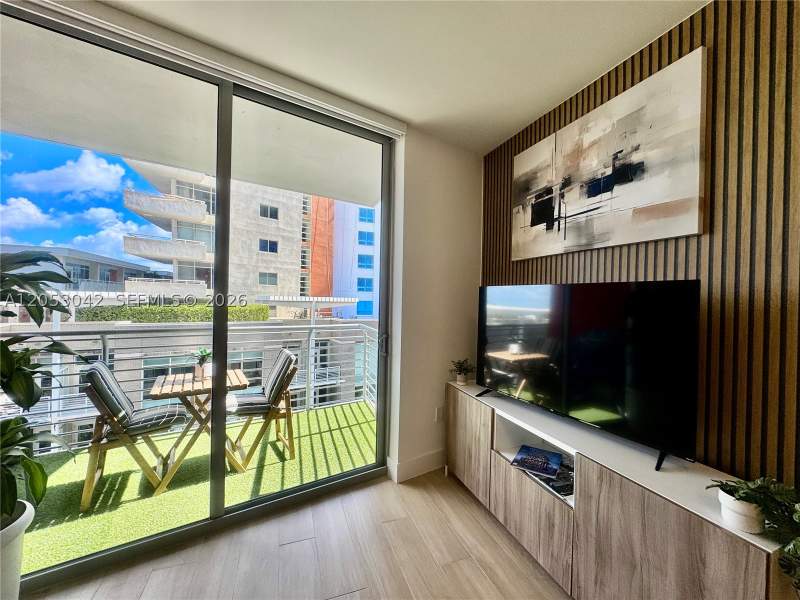 0 bedroom Condominium at 90 NE 32 St 613, The Standard Midtown, Miami — photo 2