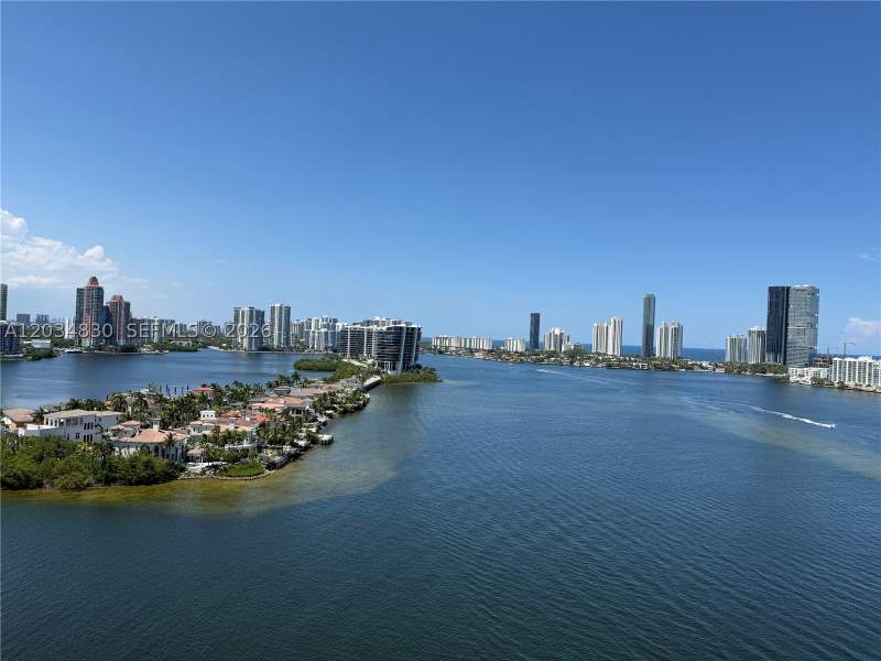 2 bedroom Condominium at 2800 Island Blvd 1803, 2800 Isl Blvd Williams Is, Aventura — photo 3