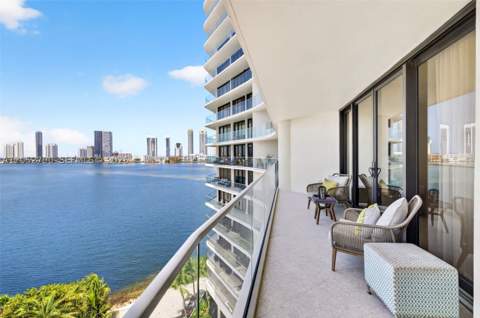 2800 Island Bl 904, Aventura FL - photo 17 of 77
