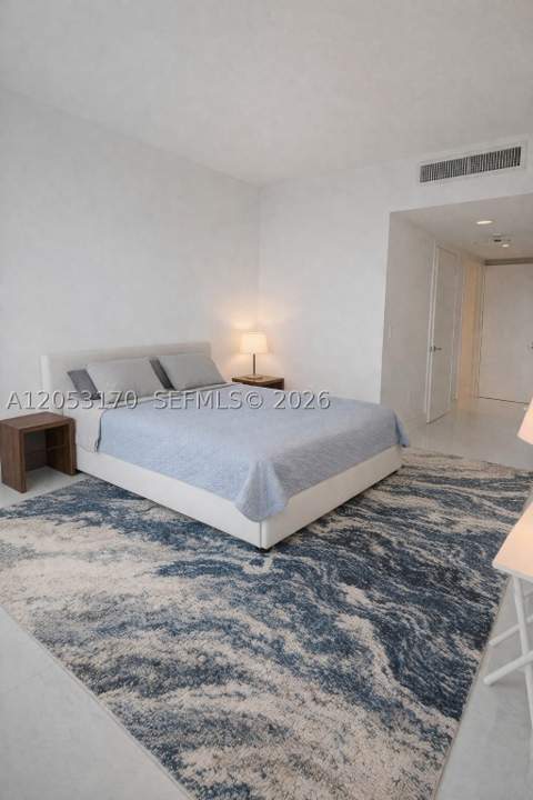 92 SW 3rd St 2510, Miami FL - photo 11 of 35