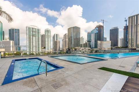 92 SW 3rd St 2510, Miami FL - photo 14 of 35