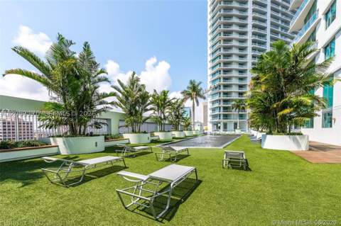 92 SW 3rd St 2510, Miami FL - photo 17 of 35