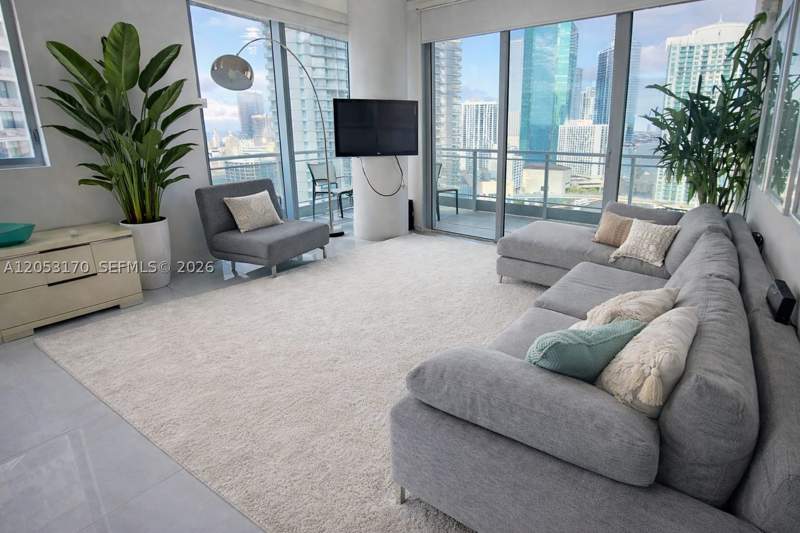 2 bedroom Condominium at 92 SW 3rd St 2510, Mint Condo, Miami — photo 5