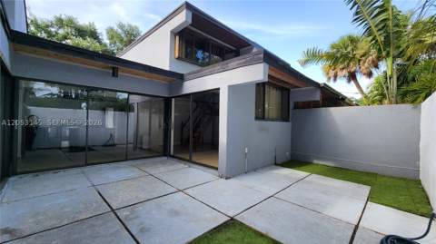 6439 Lemon Tree Ln, Miami Lakes FL - photo 14 of 20