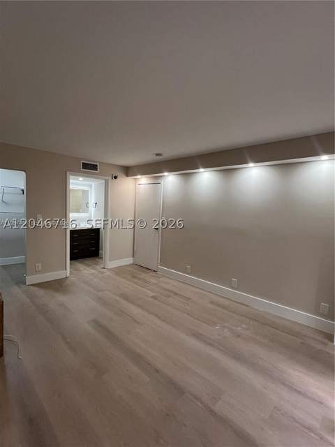 17021 N Bay Rd 124, Sunny Isles Beach FL - photo 15 of 19