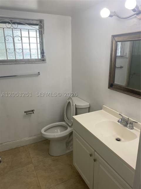 1550 NE 191st St 309, Miami FL - photo 8 of 14