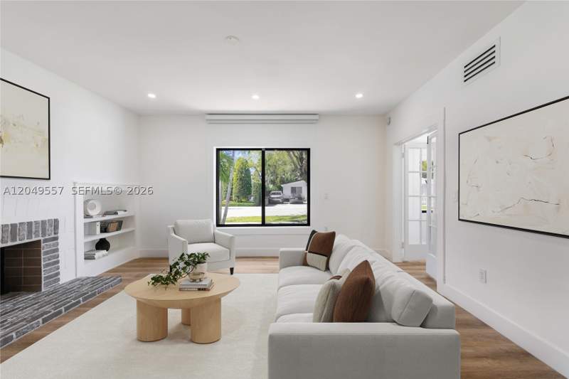 4 bedroom SingleFamilyResidence at 7111 SW 63rd Ave, Royal Palm Villas, South Miami — photo 5