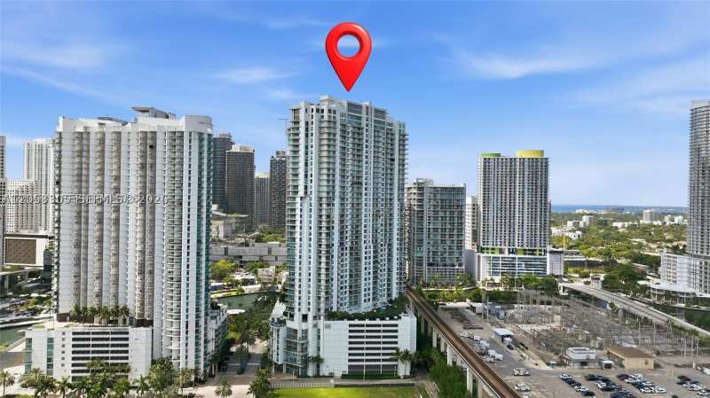 1 bedroom Condominium at 90 SW 3rd St 1409, Ivy Condo, Miami — photo 1
