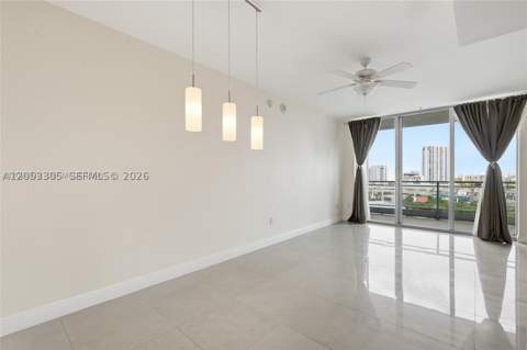 90 SW 3rd St 1409, Miami FL - photo 10 of 36