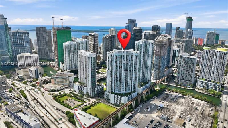 1 bedroom Condominium at 90 SW 3rd St 1409, Ivy Condo, Miami — photo 2