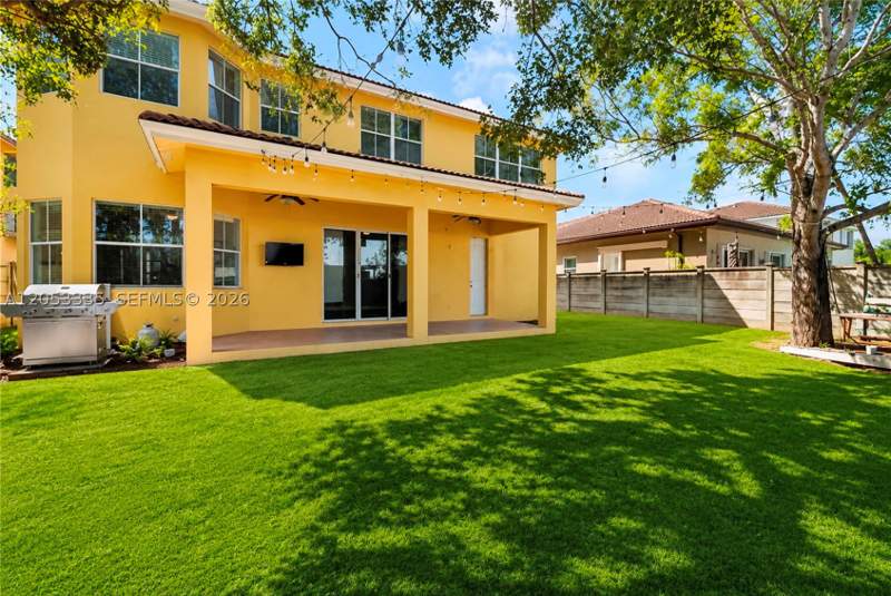 4 bedroom SingleFamilyResidence at 3043 SW 147th Pl, Camino Real Estates 1st A, Miami — photo 2