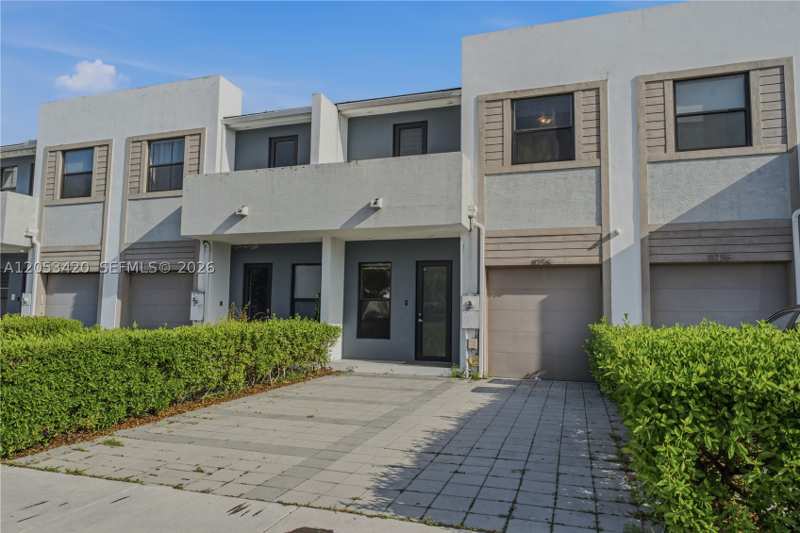 3 bedroom Townhouse at 11756 SW 106th Ter ., Killian Commons, Miami — photo 1