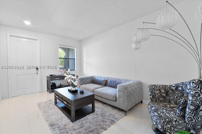 3 bedroom Townhouse at 25079 SW 114th Ct, Coco Palm Estates, Homestead — photo 3