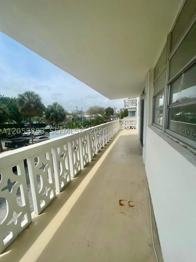 2 bedroom Condominium at 13155 Ixora Ct 201, Keystone Harbor Club Cond, North Miami — photo 3