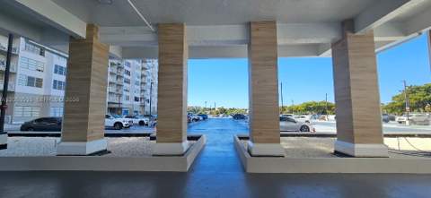 18071 Biscayne Blvd 1402, Aventura FL - photo 21 of 37