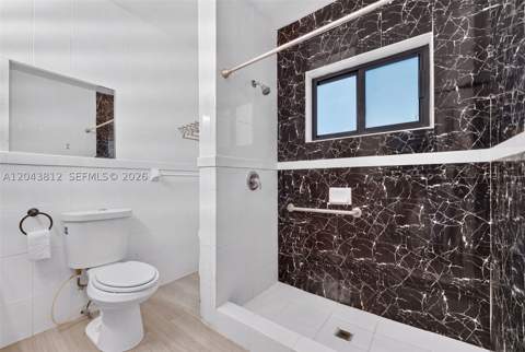 2360 SW 2nd St, Miami FL - photo 15 of 26