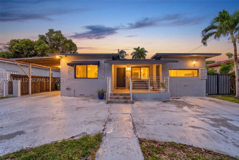 5 bedroom SingleFamilyResidence at 2360 SW 2nd St, Revision Of Kenilworth, Miami — photo 2