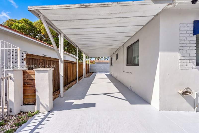 5 bedroom SingleFamilyResidence at 2360 SW 2nd St, Revision Of Kenilworth, Miami — photo 5