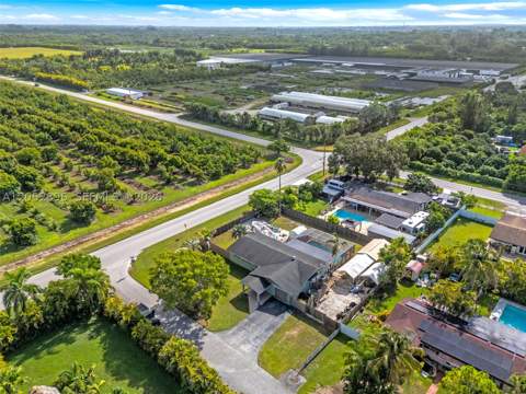 27205 SW 162nd Ct, Homestead FL - photo 23 of 37