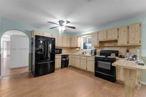 27205 SW 162nd Ct, Homestead FL - photo 7 of 37