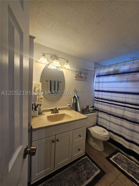 1750 W 46th St 518, Hialeah FL - photo 14 of 22