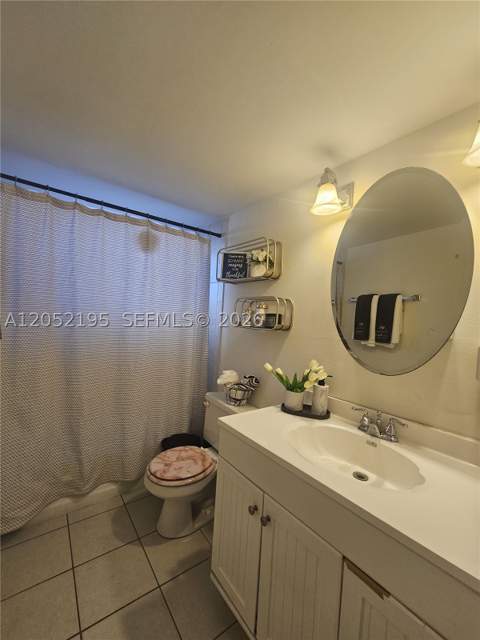 1750 W 46th St 518, Hialeah FL - photo 17 of 22