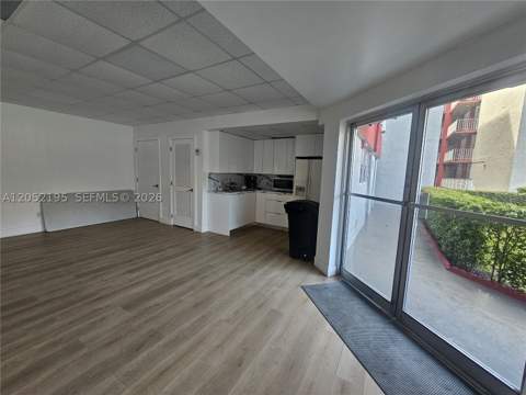 1750 W 46th St 518, Hialeah FL - photo 6 of 22