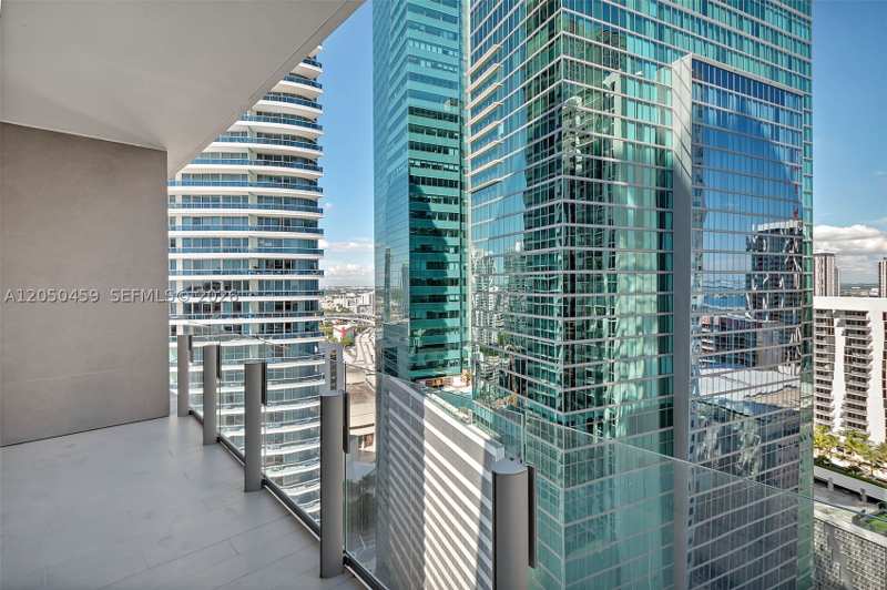 1 bedroom Condominium at 300 Biscayne Boulevard Way 3008W, Aston Martin Residences, Miami — photo 1