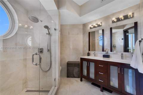 7330 Ocean Ter 2604, Miami Beach FL - photo 17 of 37