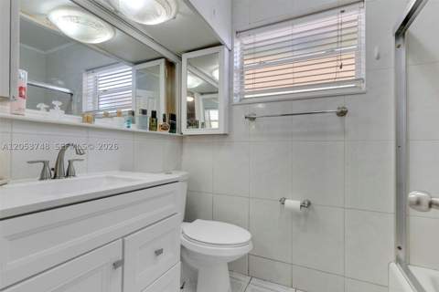 35 Oviedo Ave, Coral Gables FL - photo 19 of 38
